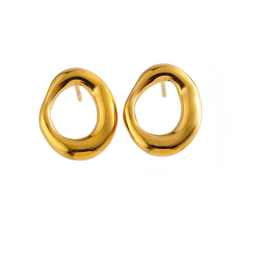 Aretes dorado óvalo mediano