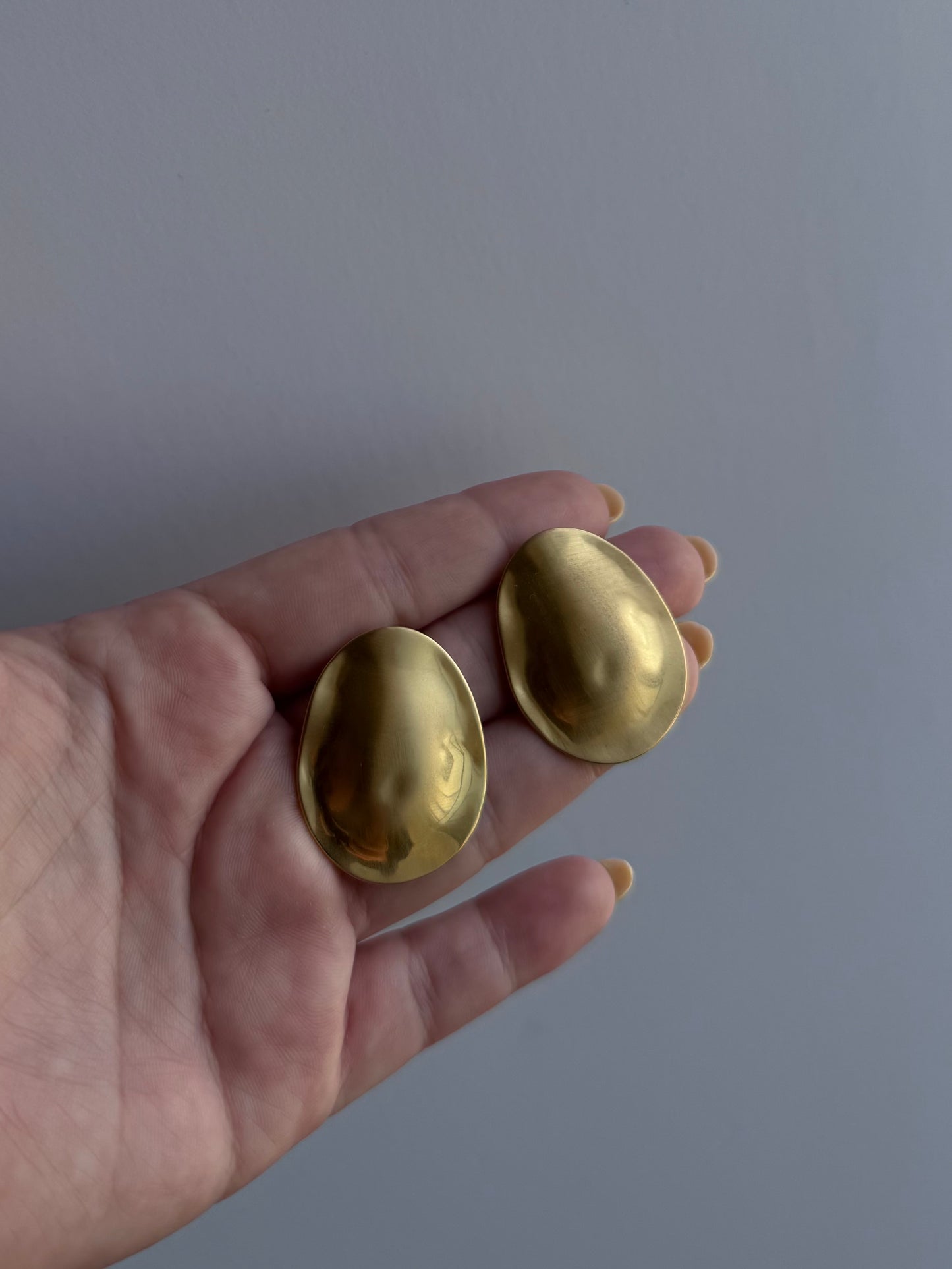 Aretes circulo liso dorado