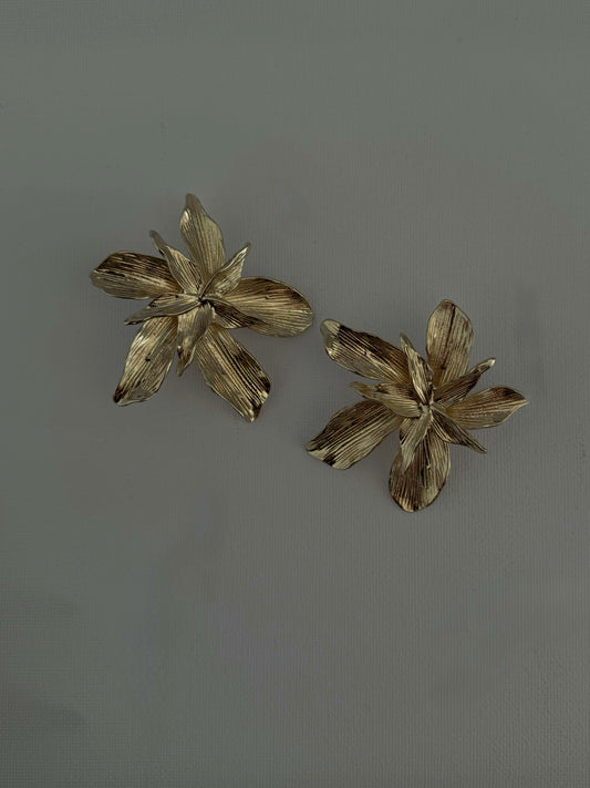 Aretes flor dorado chunky