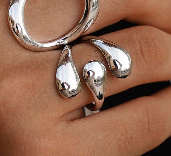Anillo tres gotas plateado
