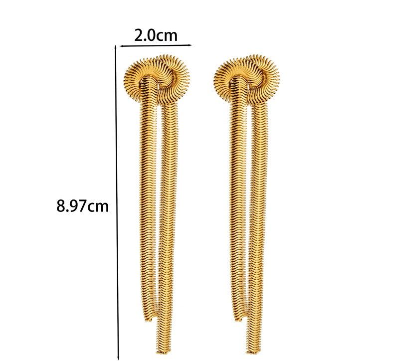 Aretes largos tipo serpiente
