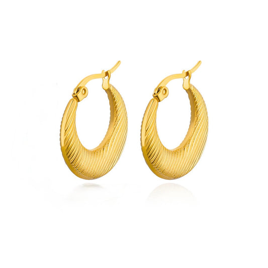 Argollas medianas con relieve dorado