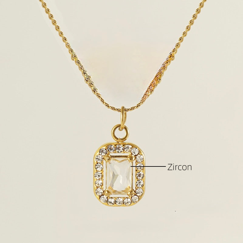 Cadena cuadrada zirconia mediana