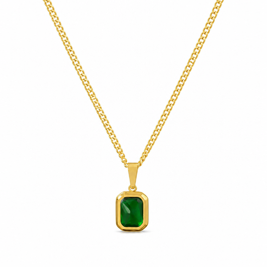 Cadena dorada con piedra verde