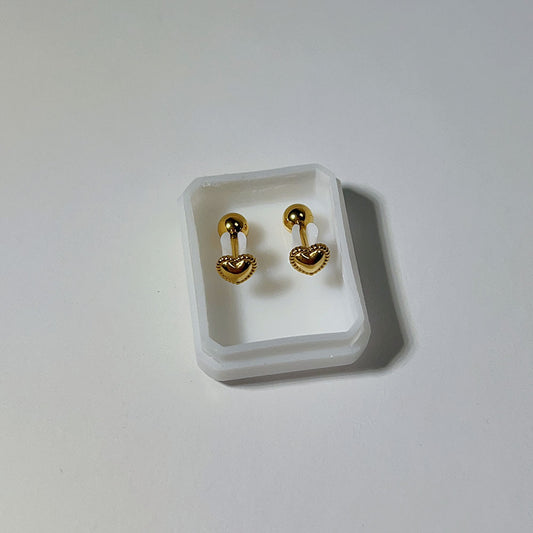 Mini par broquel corazón con silueta bolitas