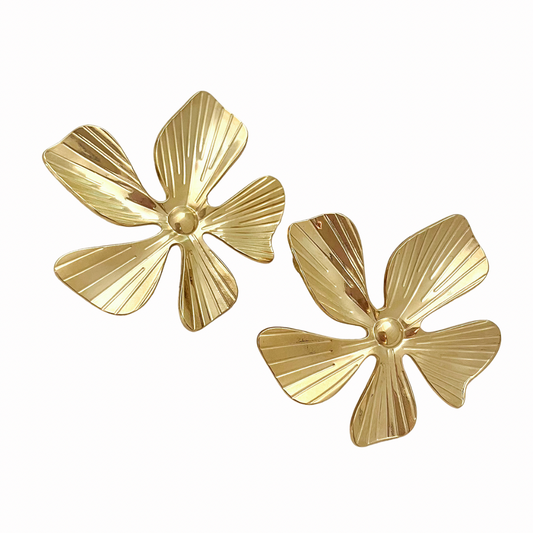Aretes de flor grande dorado